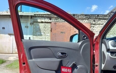 Renault Sandero II рестайлинг, 2014 год, 550 000 рублей, 9 фотография