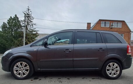 Opel Zafira B, 2011 год, 720 000 рублей, 3 фотография