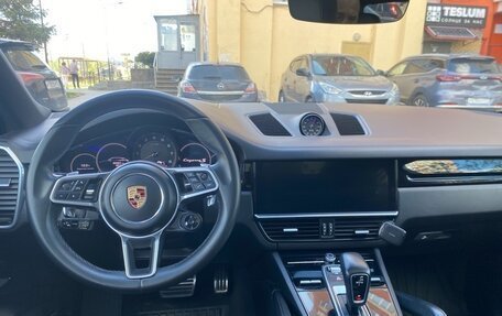 Porsche Cayenne III, 2019 год, 7 900 000 рублей, 11 фотография