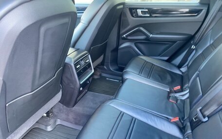 Porsche Cayenne III, 2019 год, 7 900 000 рублей, 19 фотография