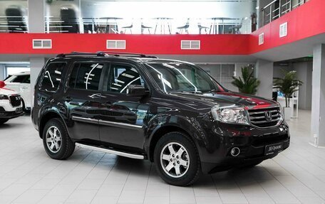 Honda Pilot III рестайлинг, 2013 год, 1 890 000 рублей, 3 фотография