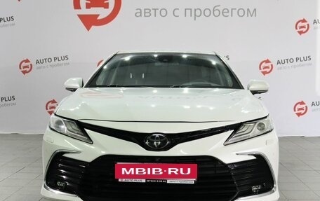 Toyota Camry, 2021 год, 3 195 000 рублей, 5 фотография