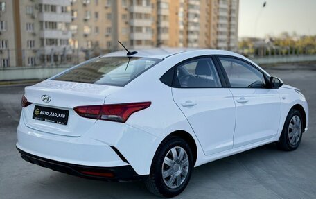 Hyundai Solaris II рестайлинг, 2020 год, 840 000 рублей, 3 фотография