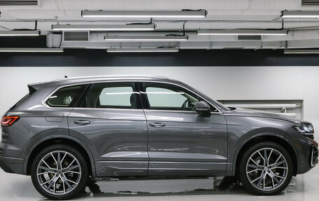 Volkswagen Touareg III, 2026 год, 8 300 000 рублей, 3 фотография