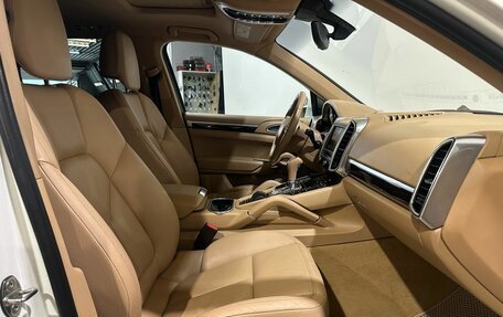Porsche Cayenne III, 2011 год, 2 400 000 рублей, 13 фотография