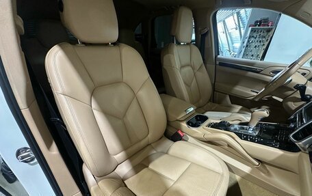 Porsche Cayenne III, 2011 год, 2 400 000 рублей, 14 фотография