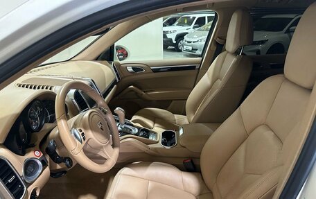 Porsche Cayenne III, 2011 год, 2 400 000 рублей, 11 фотография