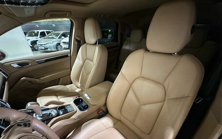Porsche Cayenne III, 2011 год, 2 400 000 рублей, 12 фотография