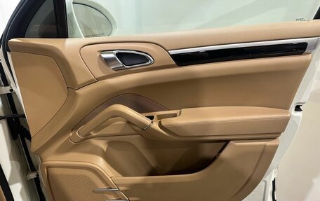 Porsche Cayenne III, 2011 год, 2 400 000 рублей, 23 фотография