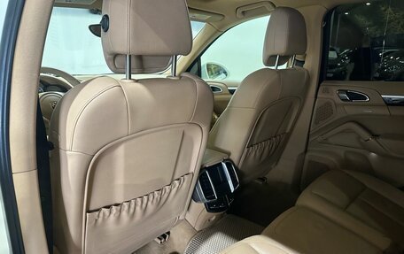 Porsche Cayenne III, 2011 год, 2 400 000 рублей, 19 фотография