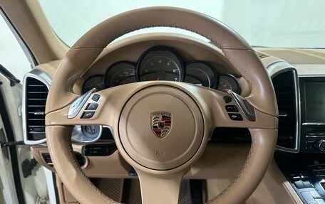 Porsche Cayenne III, 2011 год, 2 400 000 рублей, 33 фотография