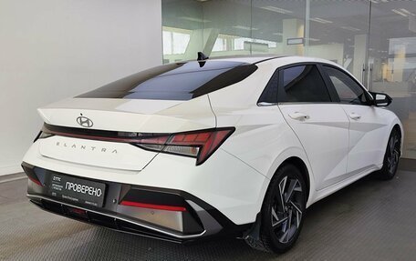 Hyundai Elantra, 2023 год, 2 205 000 рублей, 6 фотография