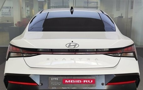 Hyundai Elantra, 2023 год, 2 205 000 рублей, 7 фотография