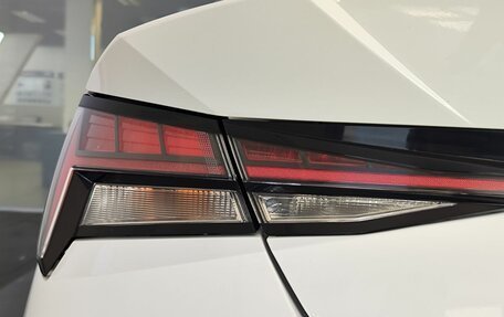 Hyundai Elantra, 2023 год, 2 205 000 рублей, 12 фотография