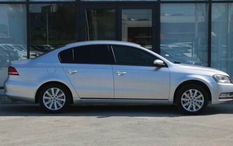 Volkswagen Passat B7, 2011 год, 970 000 рублей, 4 фотография