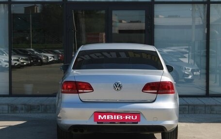 Volkswagen Passat B7, 2011 год, 970 000 рублей, 6 фотография