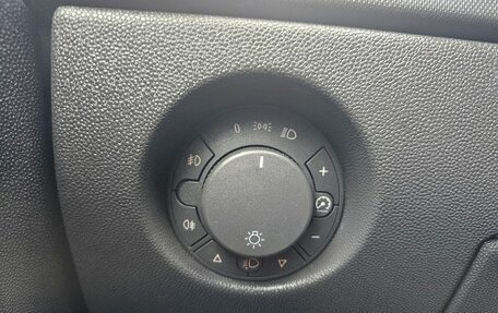 Opel Corsa D, 2008 год, 329 000 рублей, 13 фотография