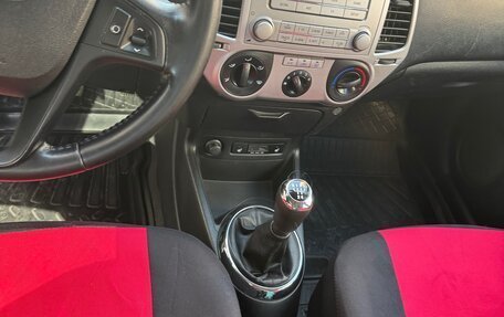Hyundai i20 IB рестайлинг, 2010 год, 520 000 рублей, 10 фотография