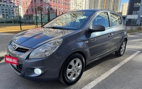 Hyundai i20 IB рестайлинг, 2010 год, 520 000 рублей, 4 фотография