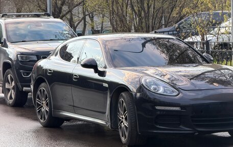 Porsche Panamera II рестайлинг, 2015 год, 2 425 000 рублей, 1 фотография