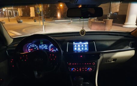 KIA Optima IV, 2017 год, 2 300 000 рублей, 8 фотография