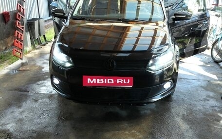 Volkswagen Polo VI (EU Market), 2013 год, 700 000 рублей, 14 фотография