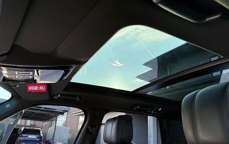 Land Rover Range Rover IV рестайлинг, 2021 год, 11 000 000 рублей, 18 фотография