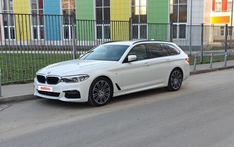 BMW 5 серия, 2018 год, 3 630 000 рублей, 2 фотография