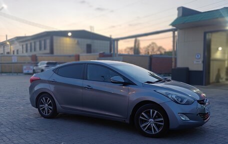 Hyundai Elantra V, 2011 год, 980 000 рублей, 3 фотография