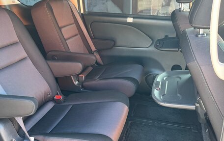 Nissan Serena IV, 2018 год, 2 550 000 рублей, 17 фотография