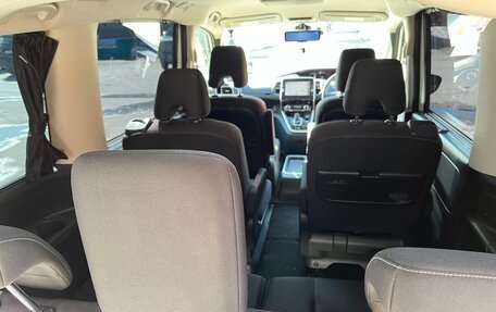 Nissan Serena IV, 2018 год, 2 550 000 рублей, 20 фотография