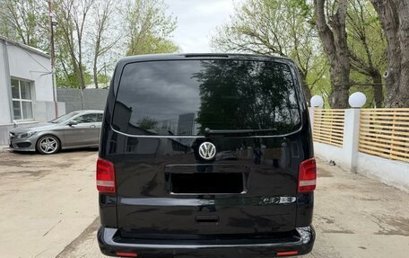 Volkswagen Multivan T5, 2011 год, 2 195 000 рублей, 4 фотография