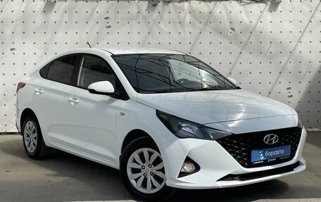 Hyundai Solaris II рестайлинг, 2020 год, 1 650 000 рублей, 2 фотография