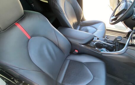 Toyota Camry, 2020 год, 2 900 000 рублей, 9 фотография