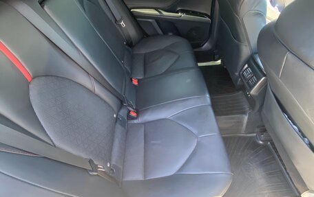 Toyota Camry, 2020 год, 2 900 000 рублей, 8 фотография