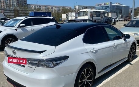 Toyota Camry, 2020 год, 2 900 000 рублей, 4 фотография