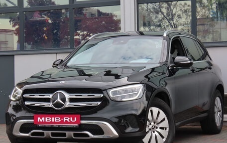 Mercedes-Benz GLC, 2022 год, 4 832 897 рублей, 2 фотография