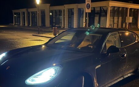 Porsche Panamera II рестайлинг, 2015 год, 2 425 000 рублей, 11 фотография