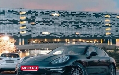 Porsche Panamera II рестайлинг, 2015 год, 2 425 000 рублей, 22 фотография