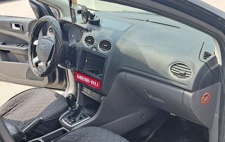 Ford Focus II рестайлинг, 2006 год, 385 000 рублей, 10 фотография