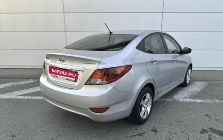 Hyundai Solaris II рестайлинг, 2011 год, 760 000 рублей, 6 фотография
