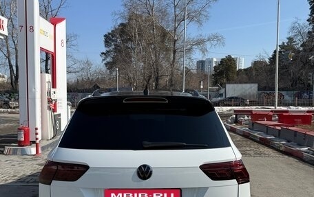 Volkswagen Tiguan II, 2021 год, 4 800 000 рублей, 4 фотография