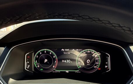 Volkswagen Tiguan II, 2021 год, 4 800 000 рублей, 12 фотография