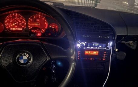 BMW 3 серия, 1994 год, 450 000 рублей, 24 фотография