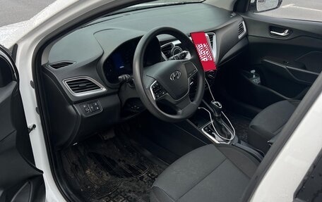 Hyundai Solaris II рестайлинг, 2022 год, 1 450 000 рублей, 3 фотография