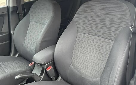 Hyundai Solaris II рестайлинг, 2016 год, 616 000 рублей, 10 фотография