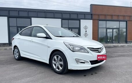 Hyundai Solaris II рестайлинг, 2016 год, 616 000 рублей, 3 фотография