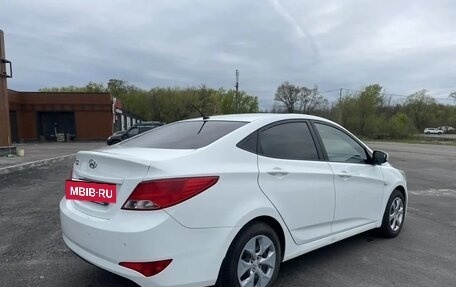 Hyundai Solaris II рестайлинг, 2016 год, 616 000 рублей, 4 фотография