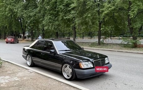 Mercedes-Benz E-Класс, 1993 год, 400 000 рублей, 9 фотография