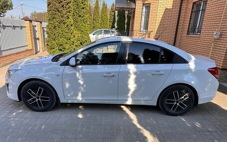 Chevrolet Cruze II, 2013 год, 930 000 рублей, 4 фотография